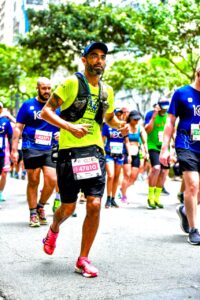 #82 - Adriano Cobaia e as 100 MARATONAS WhatsApp Image 2026 01 19 At 12.00.15 Cobaia 200x300